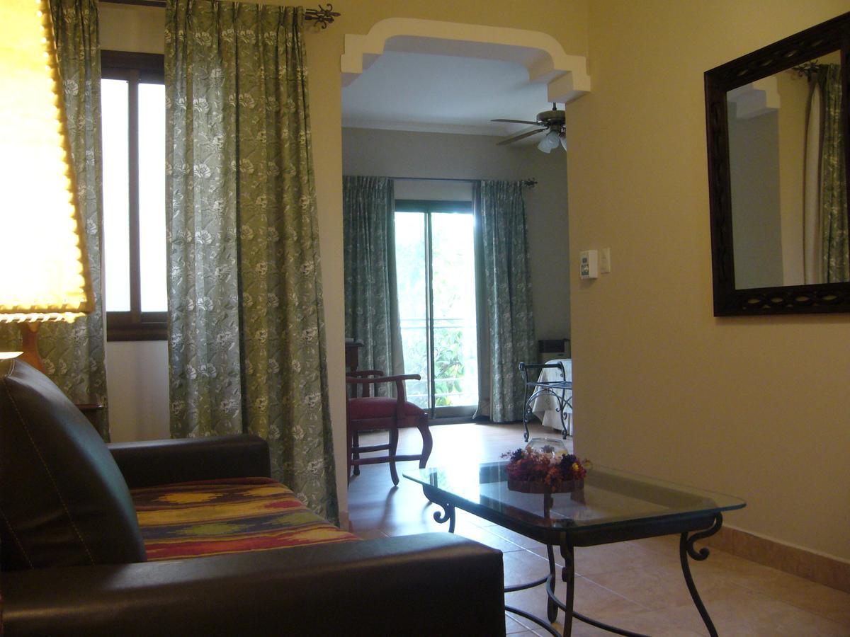 Hotel Del Antiguo Convento Салта Екстериор снимка