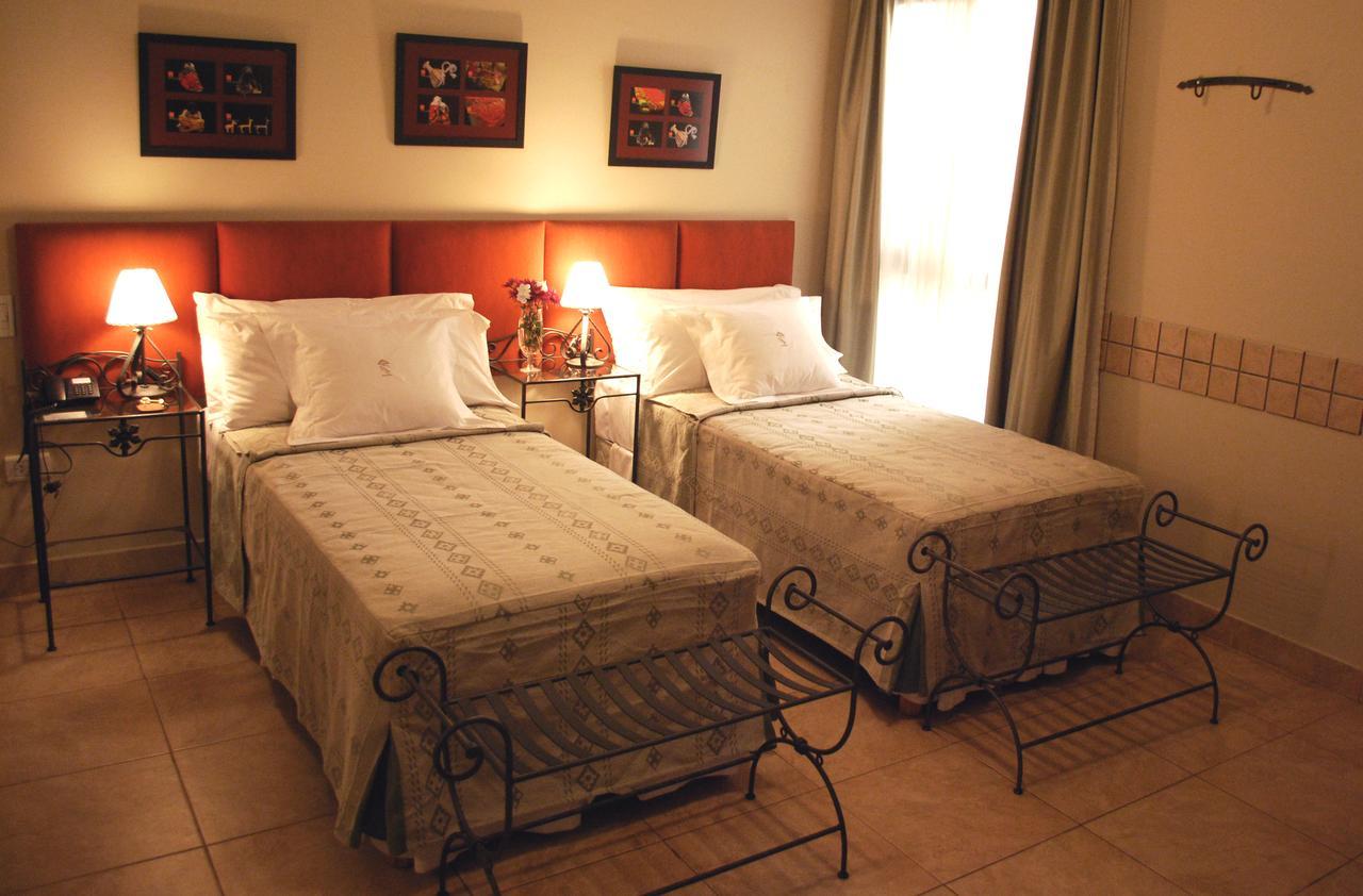 Hotel Del Antiguo Convento Салта Екстериор снимка
